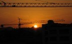 Tramonto tra le gru... Tramonto tra le gru...