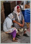Mercato a Tataouini, sud Tunisia, un padre povero e una ragazzina down...problemi su problemi.....