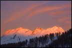 Tramonto su vette innevate Tramonto su vette innevate