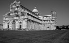 piazza dei miracoli ............in bianco e nero piazza dei miracoli ............in bianco e nero