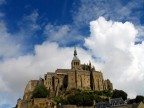 MONT SAINT-MICHEL: CATTEDRALE DAL BASSO MONT SAINT-MICHEL: CATTEDRALE DAL BASSO