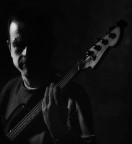 Bass solo.... Bass solo....