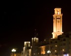 Bari di notte - Il campanile Bari di notte - Il campanile