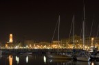 Bari di notte - Barche sul lungomare Bari di notte - Barche sul lungomare