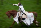 Qualche panning in una piovigginosa domenica di novembre al castello Sforzesco.