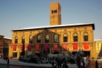 L'ombra di S. Petronio L'ombra di S. Petronio
