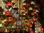 Altro scatto dalla Turchia. Queste luci illuminavano tutti i bazaar! ;)