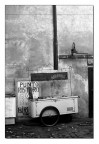 EFKE 50 

Vecchio carretto del gelato fotografato dietro una finestra a Certaldo (Fi) nel borgo medioevale. 

ho voluto lasciare la foto cos come  stata scattata senza togliere delle cose che effettivamente disturbano ( prime due lettere di una insegna a destra). Di + non potevo fare in quanto ho scattato da dietro delle sbarre di ferro..