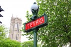 Tour St-Jacques vista dalla fermata del Metrò Tour St-Jacques vista dalla fermata del Metrò
