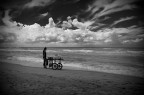 venditore autorizzato ma clandestino di mais arrostite sotto venditore autorizzato ma clandestino di mais arrostite sotto