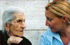 104 anni,nonna e nipote,profili.. 104 anni,nonna e nipote,profili..
