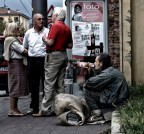 Al confine dell'indifferenza reciproca Al confine dell'indifferenza reciproca