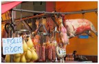 Fiera di Catania. Scusate il mosso, ma adoro la composizione.