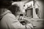 Alla commedia di paese...