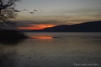 Tramonto sul lago gelato Tramonto sul lago gelato