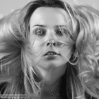 Un consiglio su questo ritratto... Un consiglio su questo ritratto...