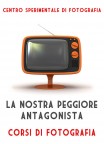 MASTER DI FOTOGRAFIA DI  REPORTAGE 
un corso completo di teoria e pratica di reportage, per avviare alla professione
del fotoreporter  si rivolge a chi conosce gi la tecnica fotografica
400 ore in un anno  (200 ore di teoria e 200 di pratica)
9 ore settimanali
dalle 19,00 -22,00
a richiesta la mattina dalle 10,00 alle 13,00
allievi partecipanti massimo 15
lezioni:lunedi,mercoledi e venerdi dalle 19,00 alle 21,00 in classe