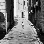 corri bimbo corri corri bimbo corri