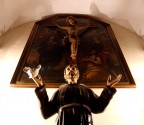 Statua di San Francesco d'Assisi sita nella chiesa dei Cappuccini a Salemi (TP)