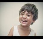 ridere di te .... ridere di te ....