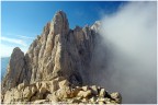 Da una due giorni sul Gran Sasso uno scatto al Corno Piccolo dalla sella dei due corni...

Pentax K20D, FA*24 f.2 AL-IF+pola, 100 iso, mano libera