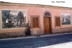 A chi sta guardando il vecchio?
