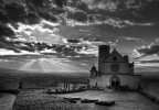 Tramonto sulla Baslica di San Francesco D'Assisi Tramonto sulla Baslica di San Francesco D'Assisi