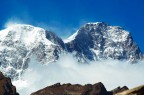 Un particolare del Monte Rosa in cui si intravvede la sagoma del rifugio Capanna Margherita