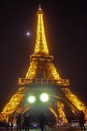 La torre illuminata La torre illuminata