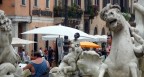 Piazza Navona - Dietro la Fontana del Nettuno