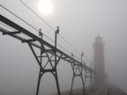 Viaggio di 10 giorni per lavoro in USA.
Sempre bel tempo. Un attimo di tempo libero e vado a vedere il lago Michigan.
E ti trovo la nebbia!...


Dati di scatto: 
Olympus E-520 - Focale 20 mm - F/9,5 - 1/350 - ISO-100