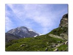 Prato, roccia e cielo Prato, roccia e cielo