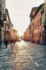 tramonto visto da via emilia santo stefano a reggio emilia durante il passaggio della millemiglia