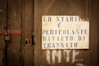 ISO 400 
l.f. 50 mm
f. 1.8
t. 1/50 sec.

Si accettano critiche e suggerimenti

P.S.: questa immagine  stata scattata a Venaria ( TO ).