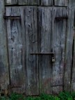 La porta dal volto "umano" La porta dal volto "umano"