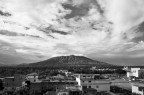 Alle spalle del Vesuvio, il monte Somma Alle spalle del Vesuvio, il monte Somma