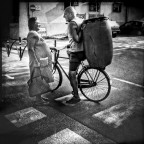 Ciclista con borraccia Ciclista con borraccia