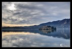 Era da un po' che non postavo qualche foto su photo4u. 
Ora riesco finalmente ad avere un po' pi di tempo da dedicare alla mia passione ed ecco che vi propongo il mio scatto. Domenica approfittando della bella giornata sono andato sul bellissimo lago d'Orta. L'atmosfera era molto particolare e non era facilissimo gestire le luci, cos ho provato ad utilizzare il bracketing per poi allenarmi nella creazione di HDR, una tecnica a me ancora piuttosto sconosciuta. Questo  il frutto del mio lavoro.