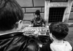 Il suonatore di bicchieri Il suonatore di bicchieri