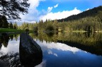 SPECCHIO NEL LAGO