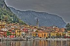 Graditi consigli sulla pp in HDR.
La location  uno dei tanti paesini del lago di Como, in questo caso sulla sponda lecchese e ripreso dal lago su di un traghetto.
T 1/640 f 4,2 ISO 800 focale 31mm modalit Sport