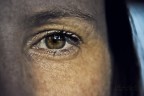 IN A QUEEN EYE IN A QUEEN EYE
