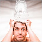 Mi si e' accesa la lampadina! Mi si e' accesa la lampadina!