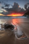 Tramonto di Capo Vaticano

Una foto un po' sudata. Un'onda nella serie di scatti, che avevo fatto nei pressi di una delle scogliere, mi ha bagnato filtri e macchina.. quindi ho dovuto asciugare il tutto sperando di fare in tempo a cogliere l'attimo. Ho sfruttato 2 massi in primo piano in modo da creare un triangolo immaginario con la nuvola e dare profondit all'immagine.

6D + 17-40L + GND