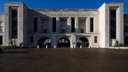L'ingresso storico dell'ospedale Niguarda di Milano, la Ca' Granda per il milanesi.

Commenti e critiche ben accetti.

Ambrogio