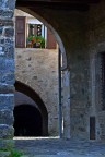 st st