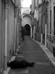 st st