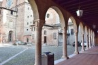 Sotto un portico di Mantova