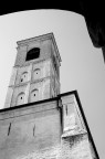 Bologna - Campanile visto dal chiostro di Santa Cecilia Bologna - Campanile visto dal chiostro di Santa Cecilia