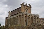 Scatole cinesi ai "Fori Imperiali" Scatole cinesi ai "Fori Imperiali"